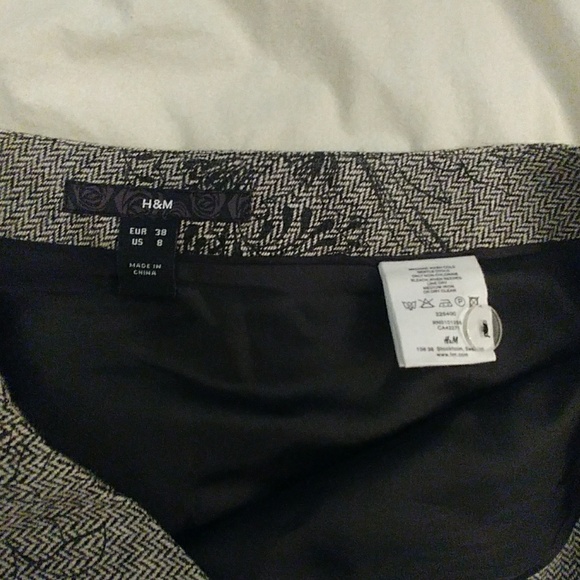 H&M Gray skirt wool flare bottom - Picture 3 of 5